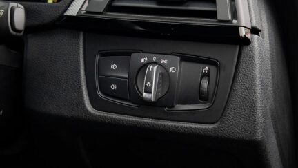 2013 Bmw 320i M sport image 326140