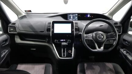 2016 Nissan Serena Highway Star image 325041