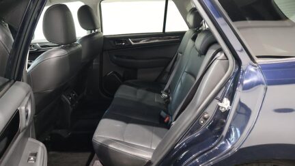 2015 Subaru Outback Limited AWD image 326956