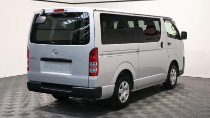 2021 Toyota Hiace image 324137
