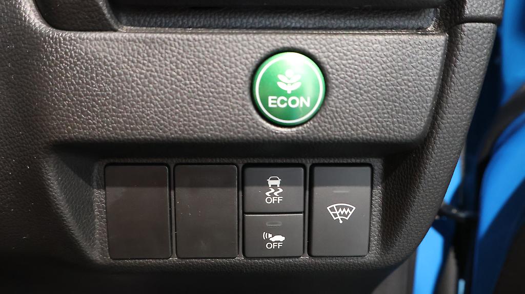 2013 Honda Fit Hybrid L-Package image 325409