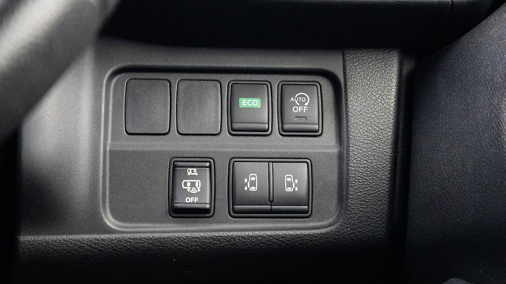 2017 Nissan Serena Hybrid Highway Star V-selection image 326848