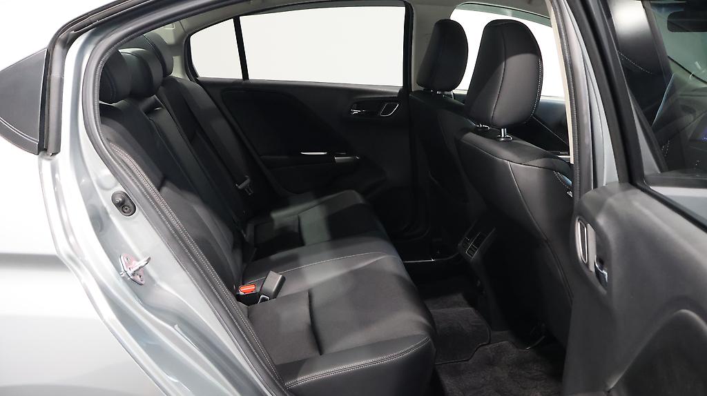 2014 Honda Grace image 324552