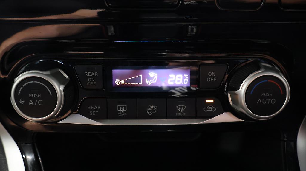 2016 Nissan Serena Hybrid Highway Star image 323476