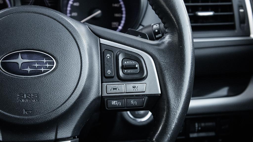 2015 Subaru Outback Limited AWD  Eyesight Leather image 324734