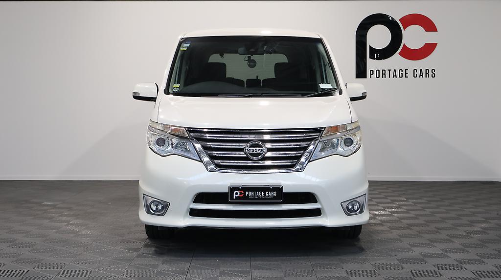 2014 Nissan Serena Highway Star S-Hybrid image 326470