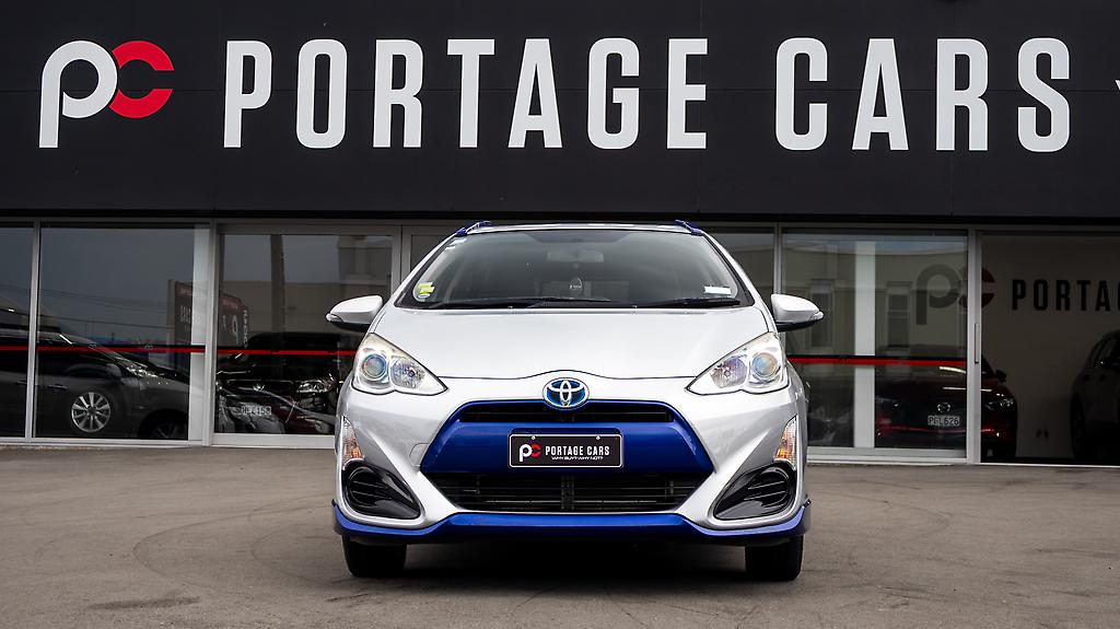 2015 Toyota Aqua X- Urban F spec image 324261