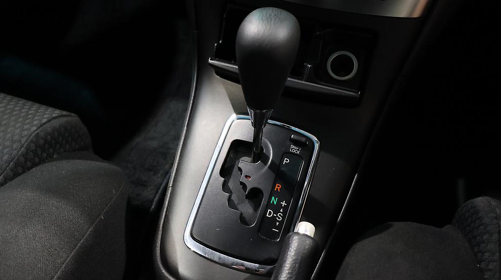 2004 Toyota Avensis image 323363