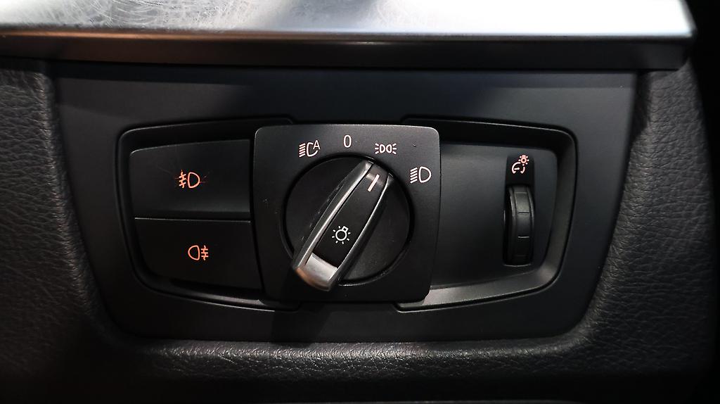 2012 Bmw 320i Motorsport image 325836