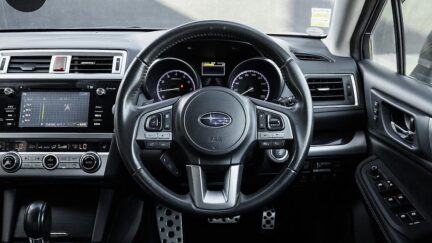 2015 Subaru Outback Limited AWD  Eyesight Leather image 324735