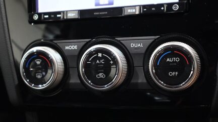 2015 Subaru Impreza Sport 2.0i Eyesight AWD image 323947