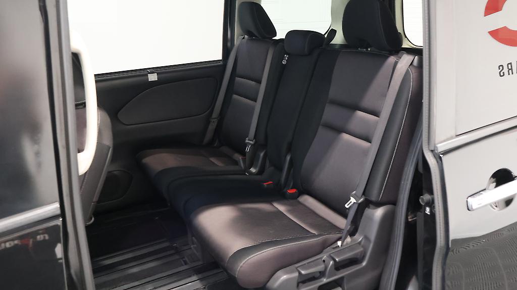 2016 Nissan Serena Highway Star image 321423