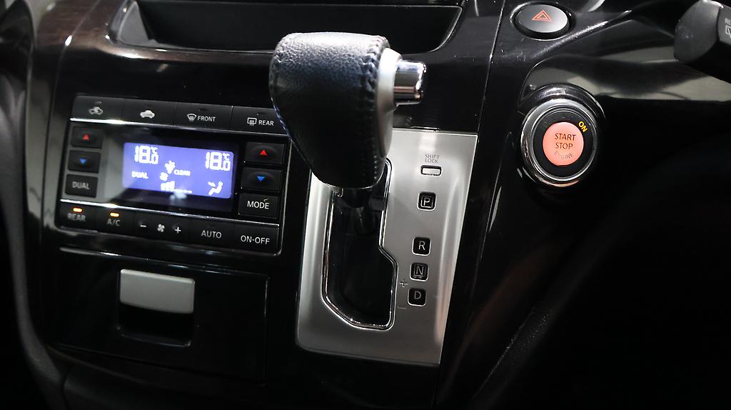 2012 Nissan Elgrand 2.5L Highway Star image 323994