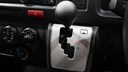 2021 Toyota Hiace image 324148