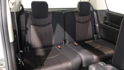 2014 Nissan Serena image 325880