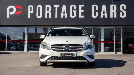 2014 Mercedes-benz A 180 Style Edition Half leather image 324662