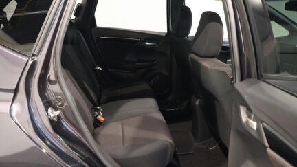 2015 Honda Fit Hybrid S Pkg image 325150