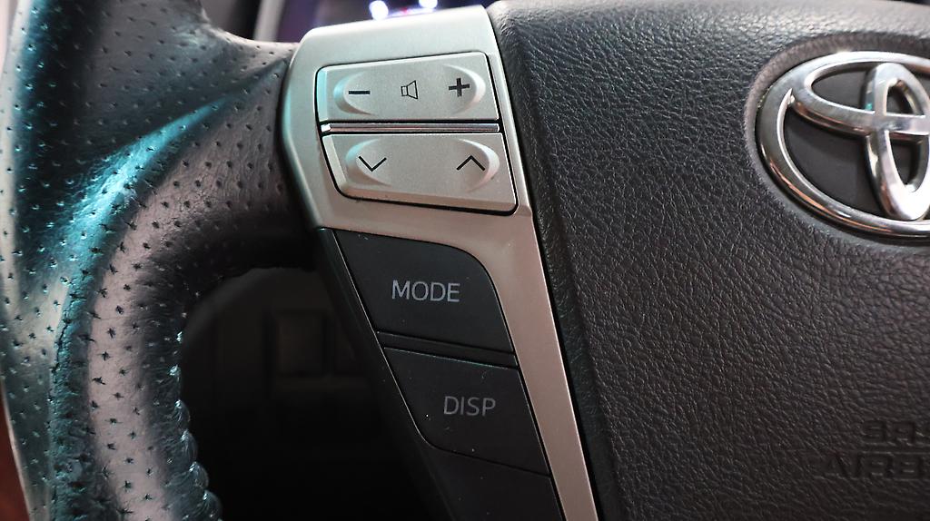 2012 Toyota Vellfire 2.4Z image 325792