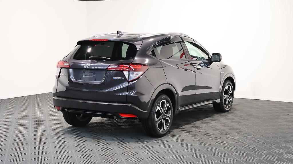 2014 Honda Vezel Hybrid image 326172