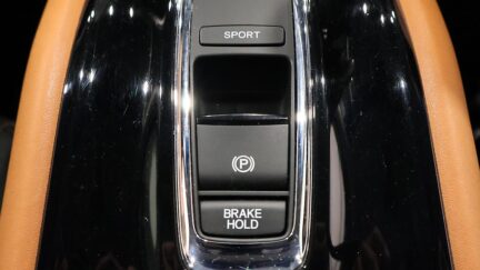 2014 Honda Vezel Hybrid image 326185