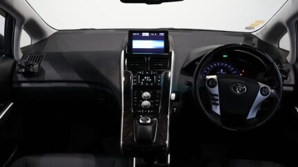 2014 Toyota Sai G Model with Cruise image 321958