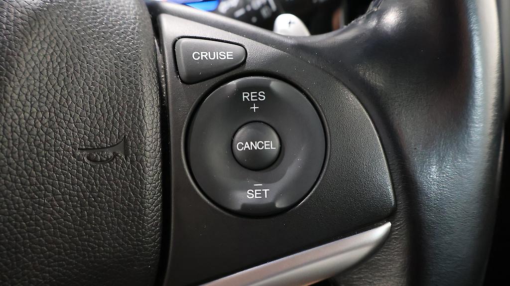 2016 Honda Shuttle Hybrid Z Style Edition image 324043