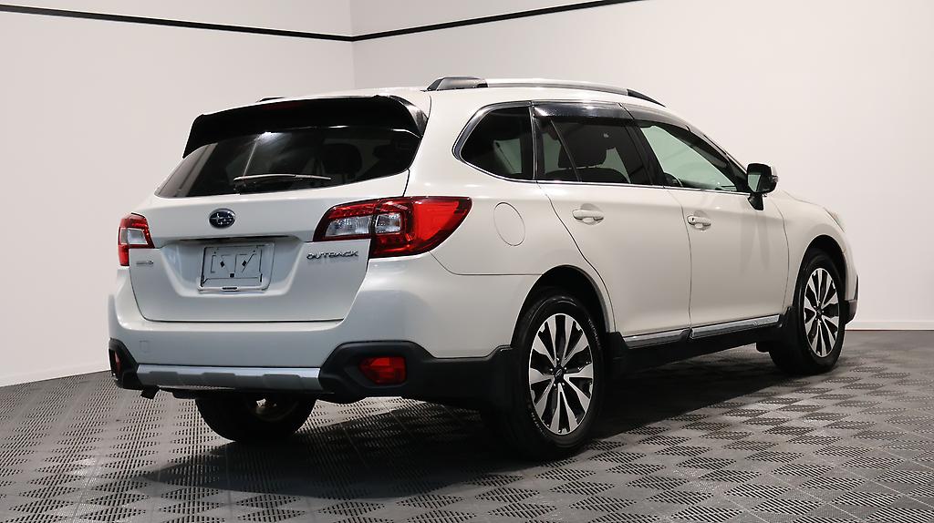 2016 Subaru Outback Limited AWD image 326494