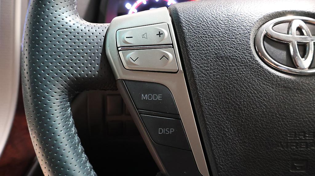 2012 Toyota Alphard 240S image 324852