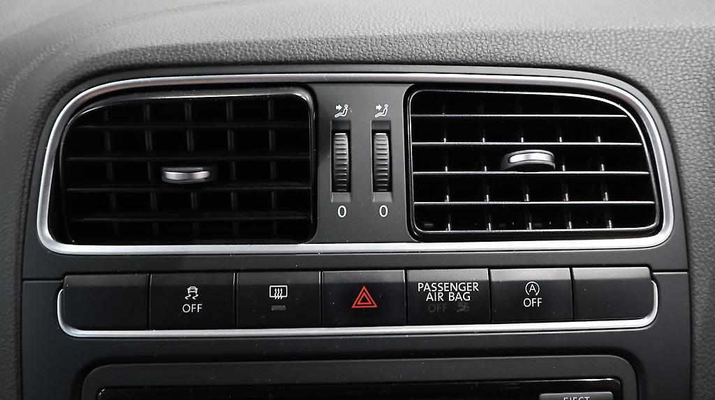 2013 Volkswagen Polo TSI Comfortline Blue Motion image 322945