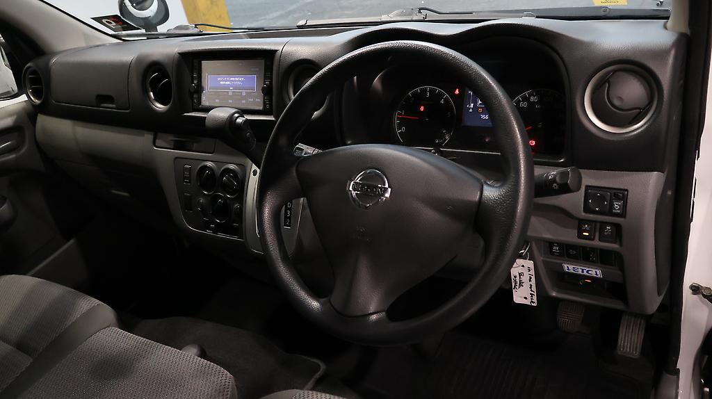 2018 Nissan Nv350 NV350 DX 4WD Caravan image 325761