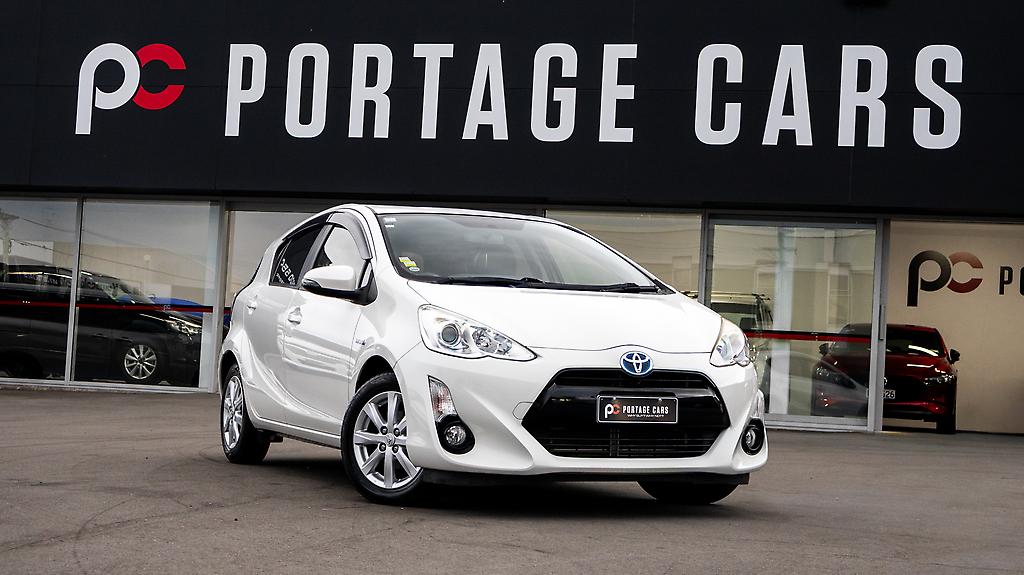 2014 Toyota Aqua G Model, Push Start, Reverse Camera, Cruise Control image 324239