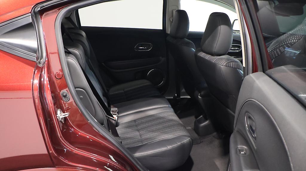 2015 Honda Vezel Hybrid Z image 326036