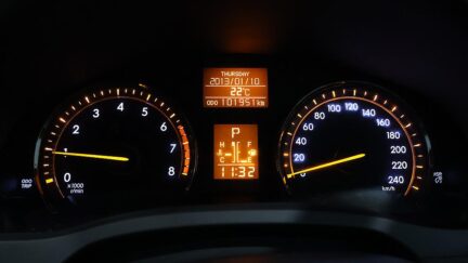 2014 Toyota Avensis Wagon image 325201