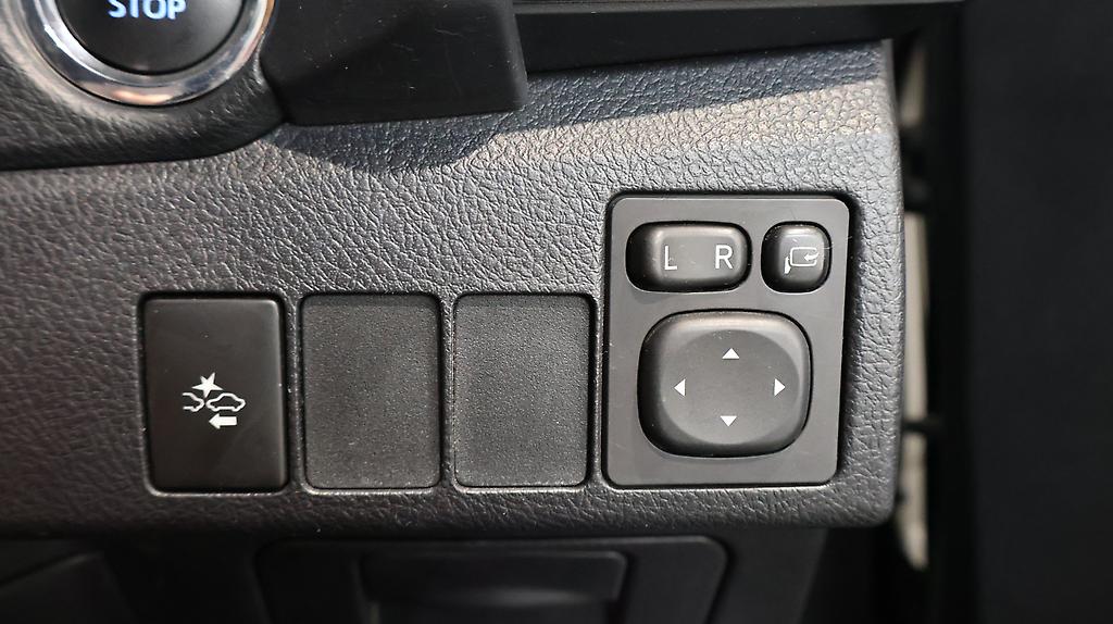 2016 Toyota Auris 150X S-Package image 326742