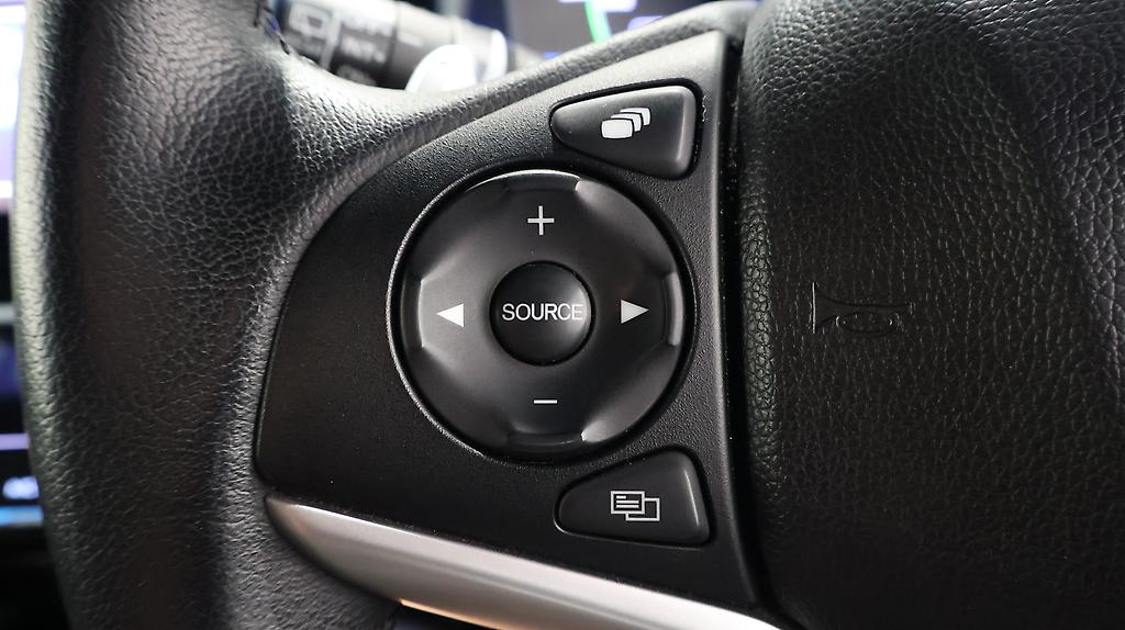 2015 Honda Fit Hybrid S Pkg image 325160