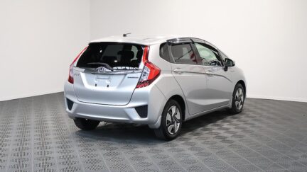 2013 Honda Fit Hybrid L Package image 323151