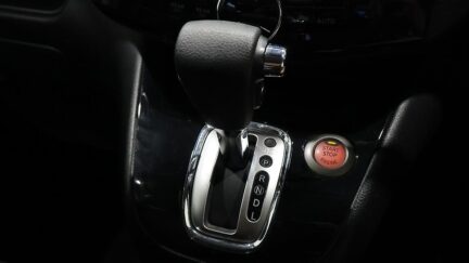 2013 Nissan Serena Hybrid Highway Star S-Hybrid Aero Mode image 325811