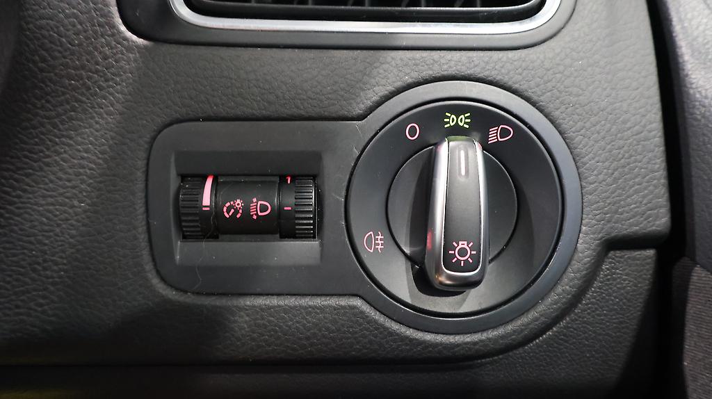 2010 Volkswagen Polo BLUETOOTH + REVERSE CAMERA image 324655