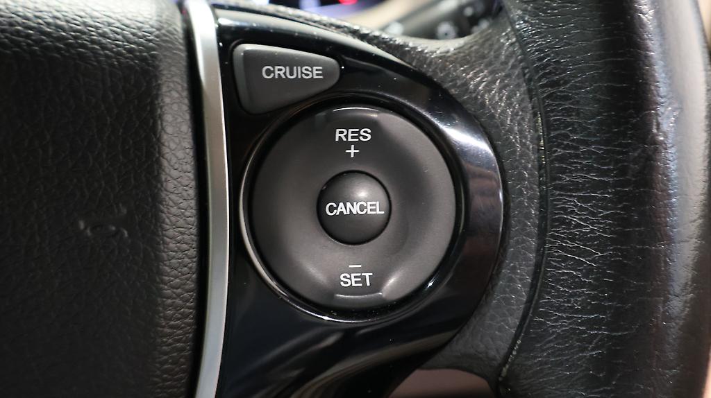 2014 Honda Odyssey Alloy Wheels – Cruise Control image 326602