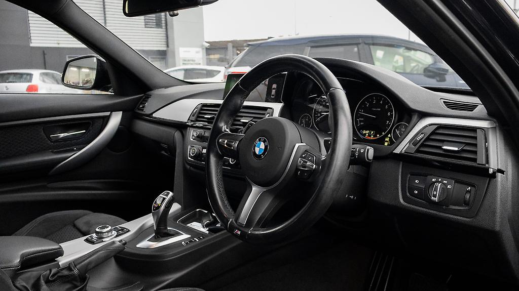 2013 Bmw 320i M sport image 326137