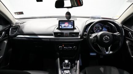 2014 Mazda Axela Hybrid image 326457
