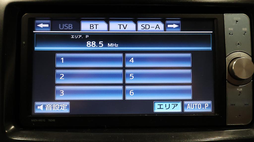 2012 Toyota Prius ALPHA HYBRID 7 Seater image 324124