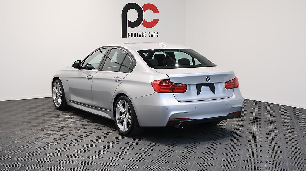 2013 Bmw 320i Motorsport image 326078