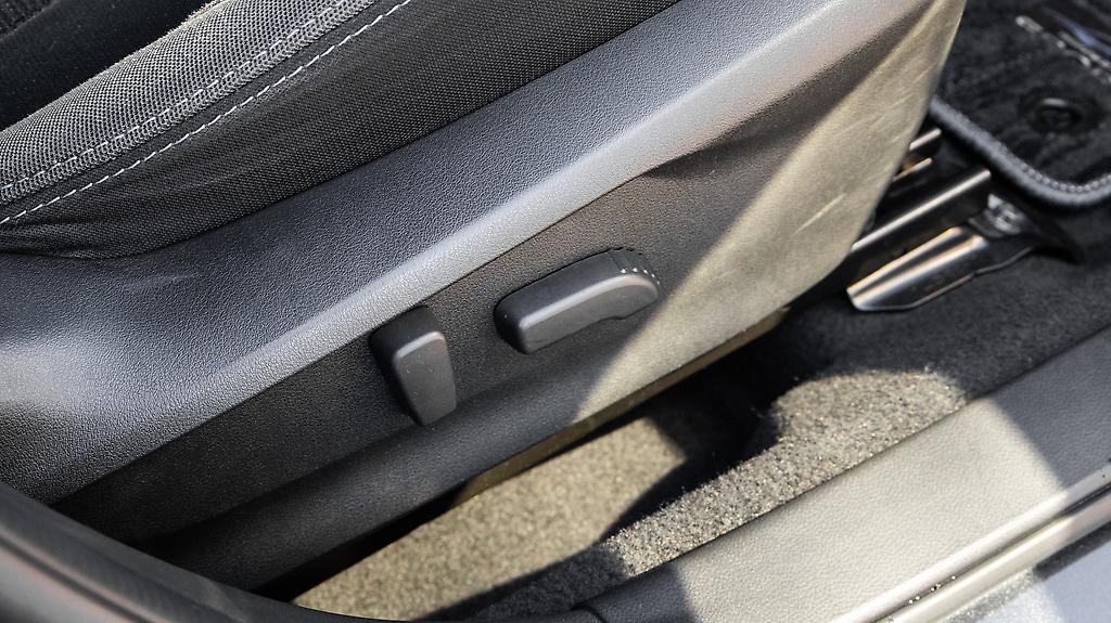 2017 Subaru Impreza Sport 2.0i-S Eyesight image 324777