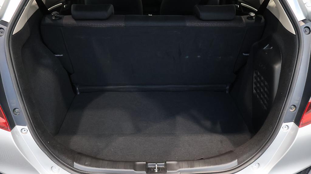 2014 Honda Fit Hybrid F-Package image 321932