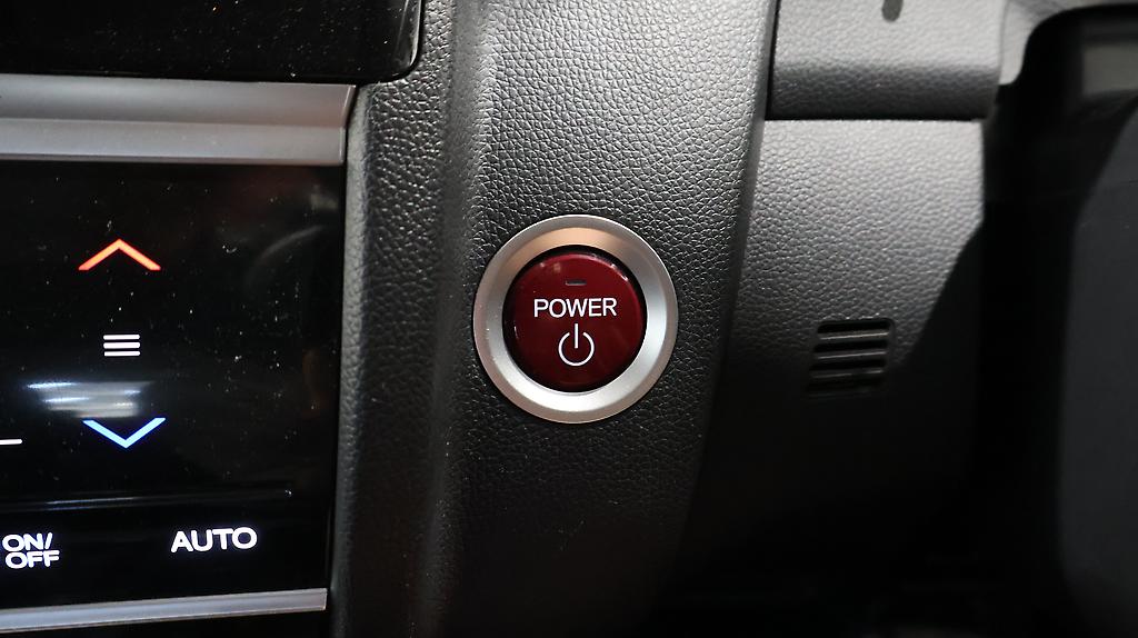 2014 Honda Fit Hybrid F-Package image 321939