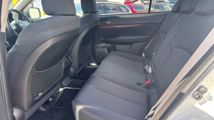 2010 Subaru Legacy 2.5LTR  AWD , CRUISE CONTROL image 322181