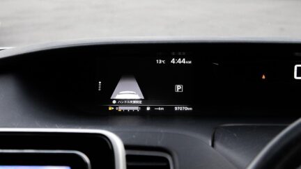 2017 Nissan Serena Hybrid Highway Star V-selection image 326843