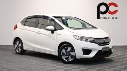 2013 Honda Fit Hybrid L Package image 323771