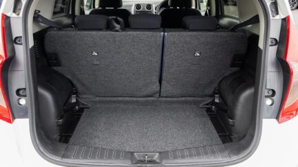 2016 Nissan Note X Model forward colision image 324238